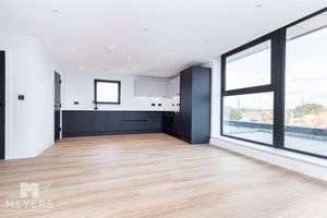 Photo 30- click for photo gallery